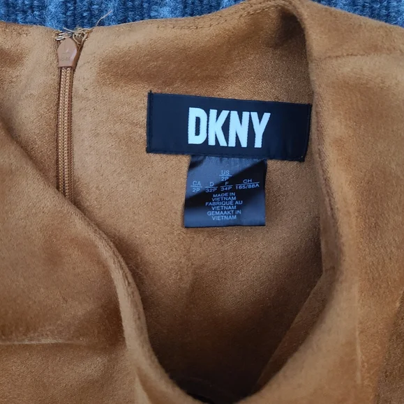DKNY Petite Faux-Suede Cap-Sleeve Hardware-Trimmed Dress Size 2P - Picture 3 of 4